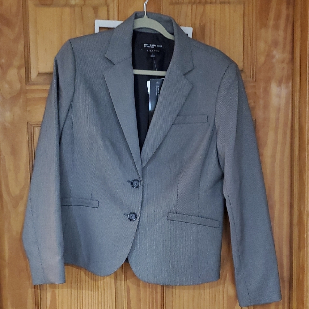NWT Jones NY Collection Gray Professional Blazer with Notched Lapels